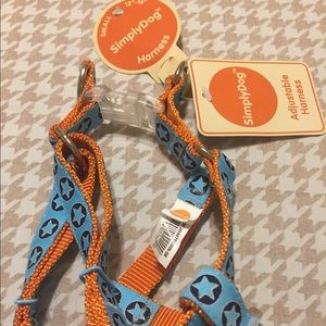 NWT. SimplyDog dog harness. Star pattern. Size small.